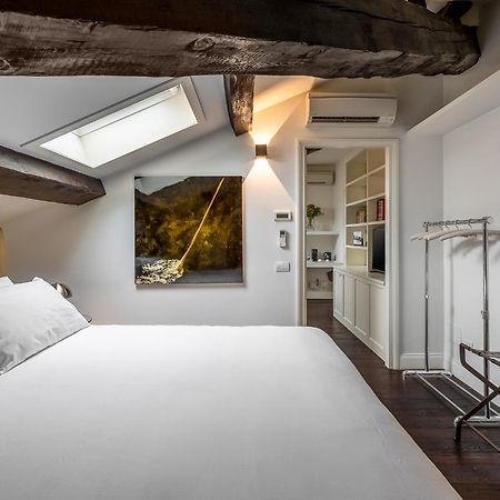 Allegroitalia Penthouse Montenapoleone Milan Bagian luar foto