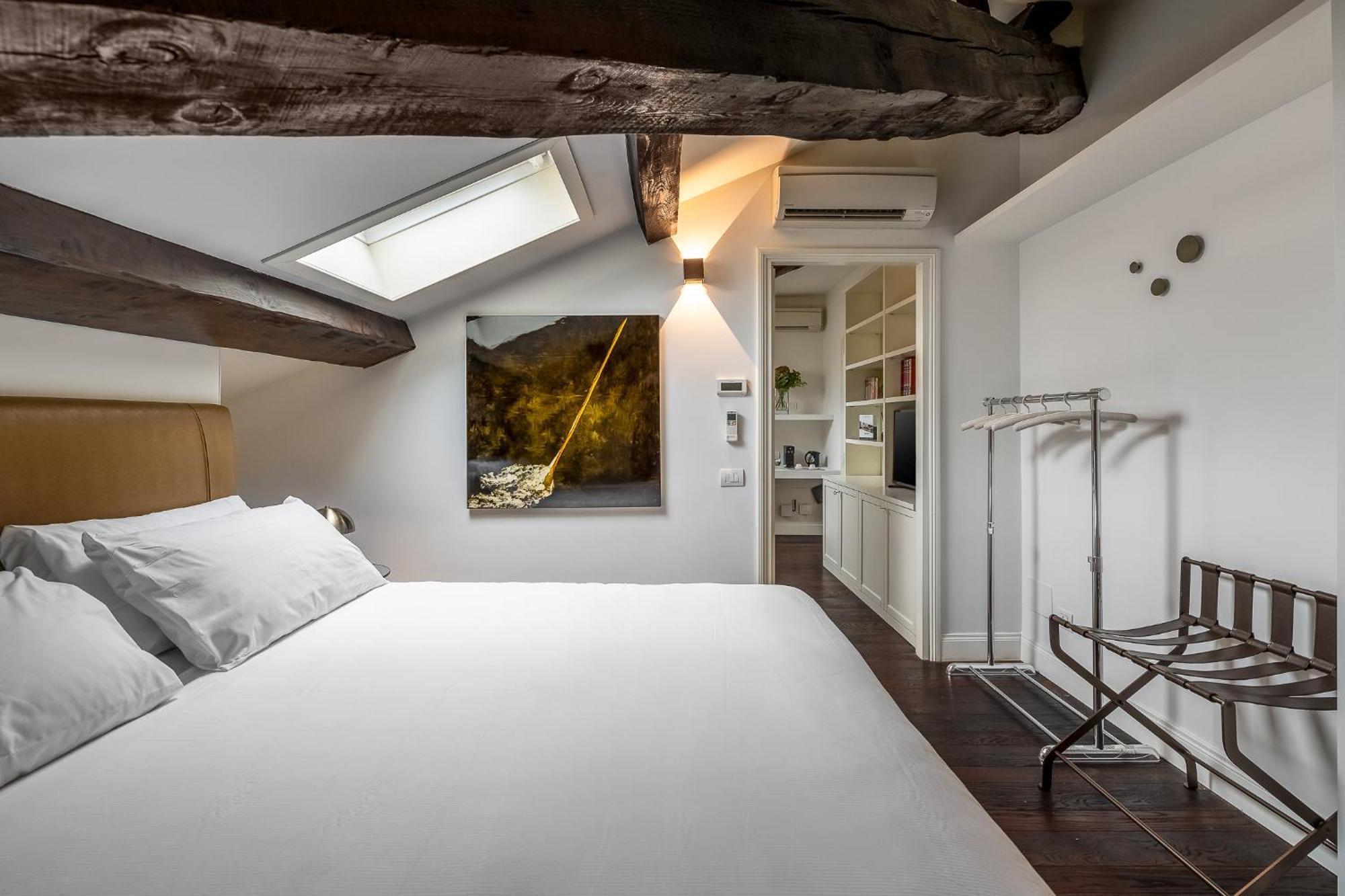 Allegroitalia Penthouse Montenapoleone Milan Bagian luar foto