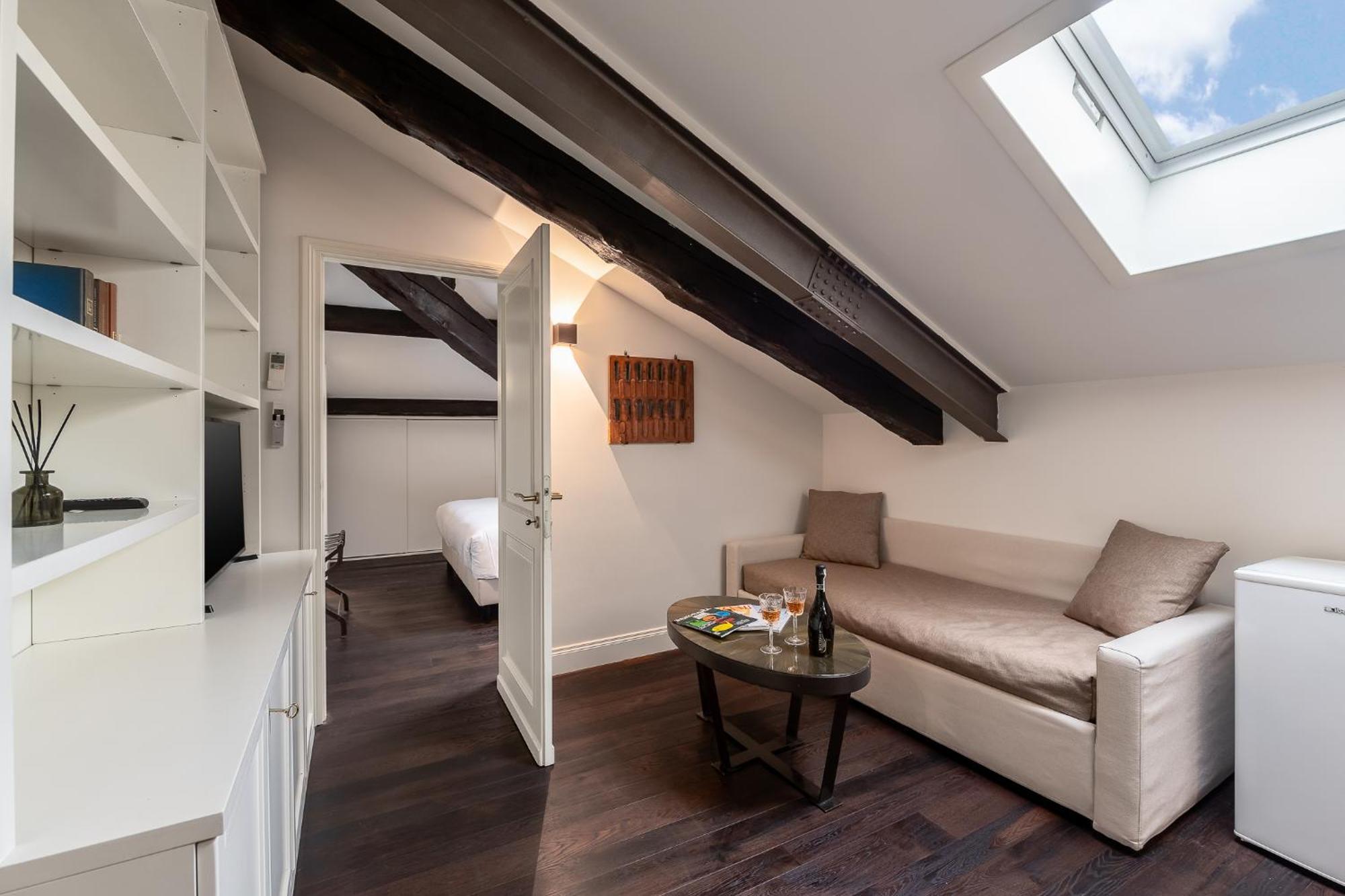 Allegroitalia Penthouse Montenapoleone Milan Bagian luar foto